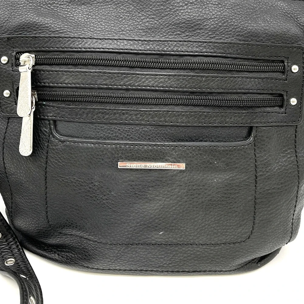 Stone Mountain Crossbody Bag Black Leather Multi Pocket Minimal Timeless Urban